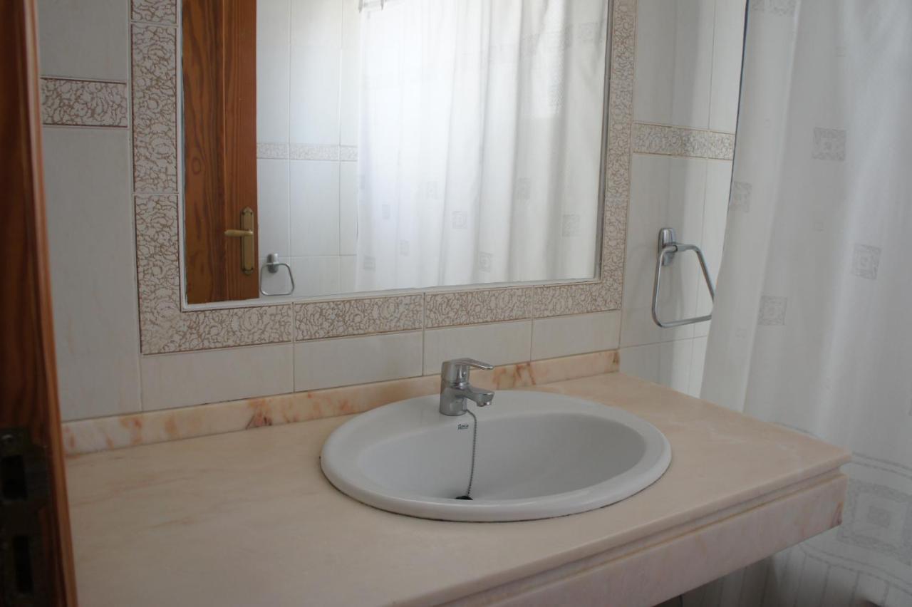 Apartamento dos dormitorios, primera línea y aire acondicionado Peñíscola Exterior foto